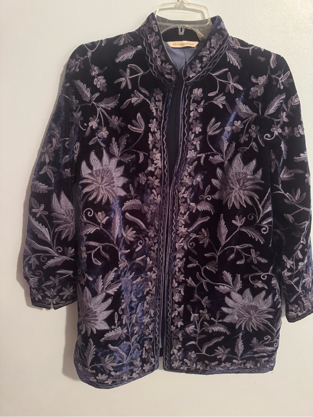 Soft Surroundings - Luxurious Embroidered Velvet Jacket - Navy Floral XS